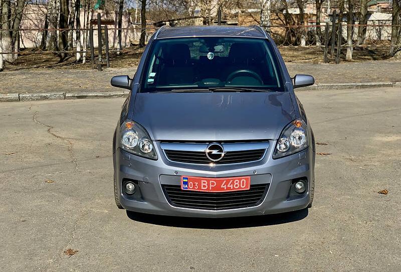 Opel Zafira OPC 92kw 2008