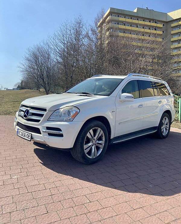 Mercedes-Benz GL 350 2012