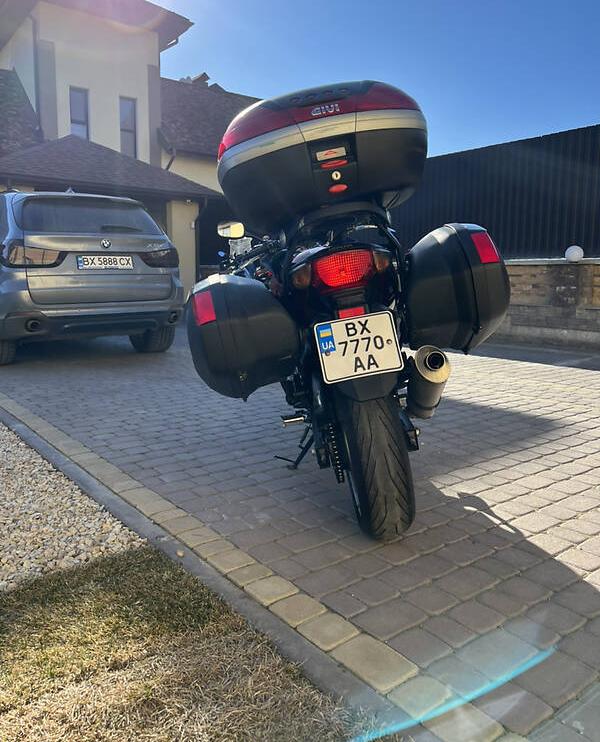 Honda CBF 600 2008 600 бензин