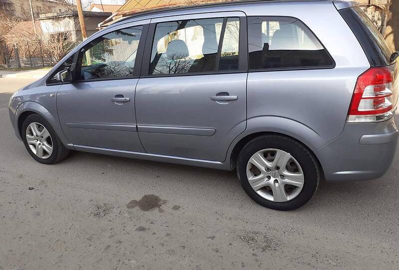 Opel Zafira 2009