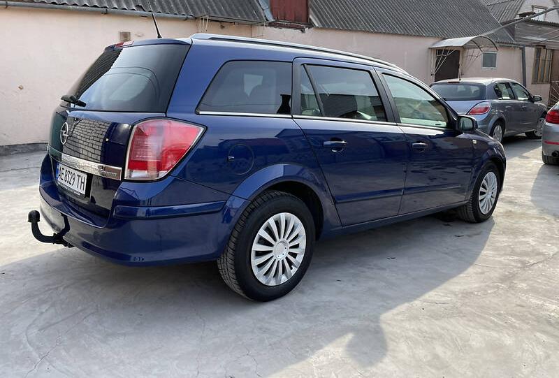 Opel Astra H 2005