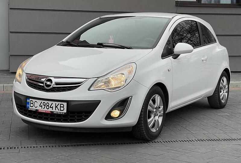 Opel Corsa COSMO 2013