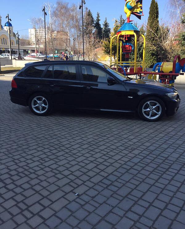 BMW 318 2012