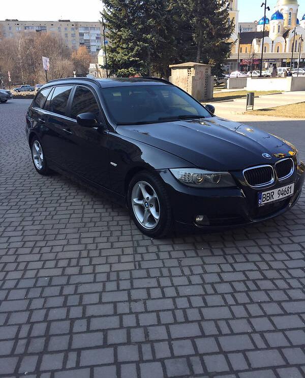 BMW 318 2012