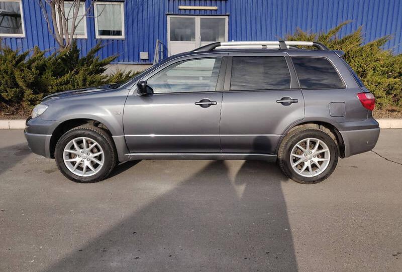 Mitsubishi Outlander 2006