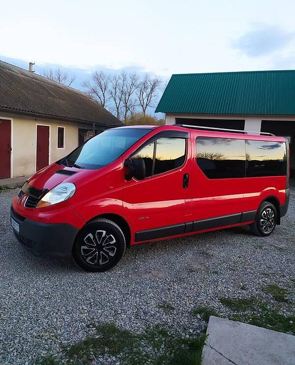 Renault Trafic пасс. LONG  2008