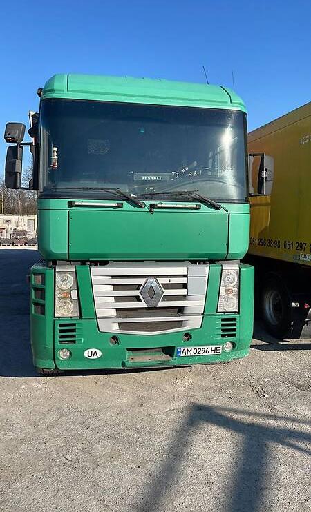 Renault Magnum 2005