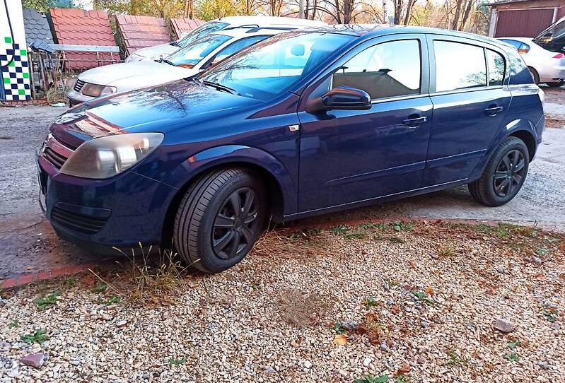 Opel Astra H 2004