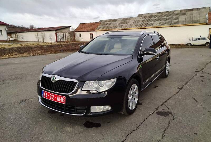 Skoda Superb 2012