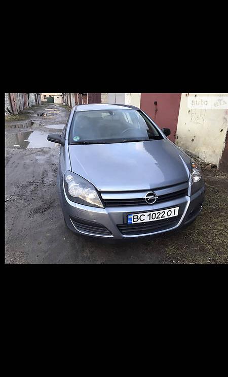 Opel Astra H H 2004