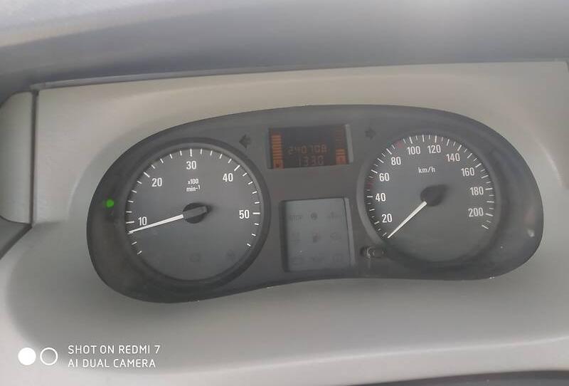 Opel Vivaro пасс. LONG 2007