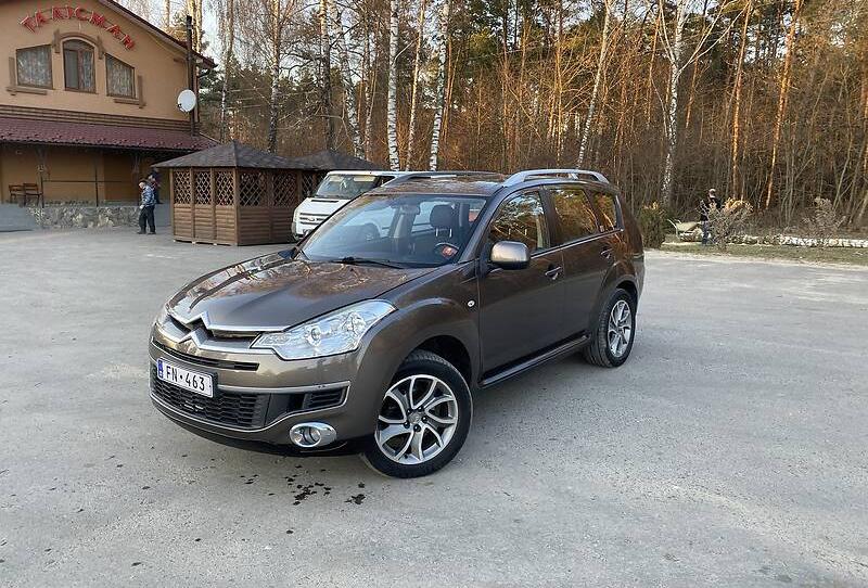 Citroen C-Crosser 2012