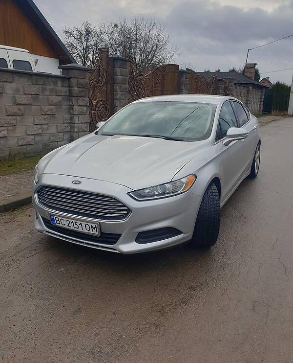 Ford Fusion 2012