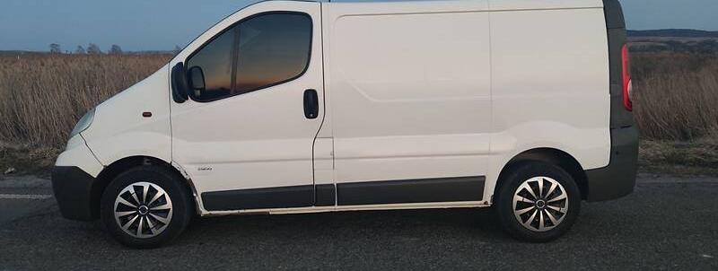Opel Vivaro груз. 2006