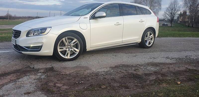 Volvo V60 2013