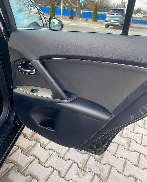 Toyota Avensis 2010