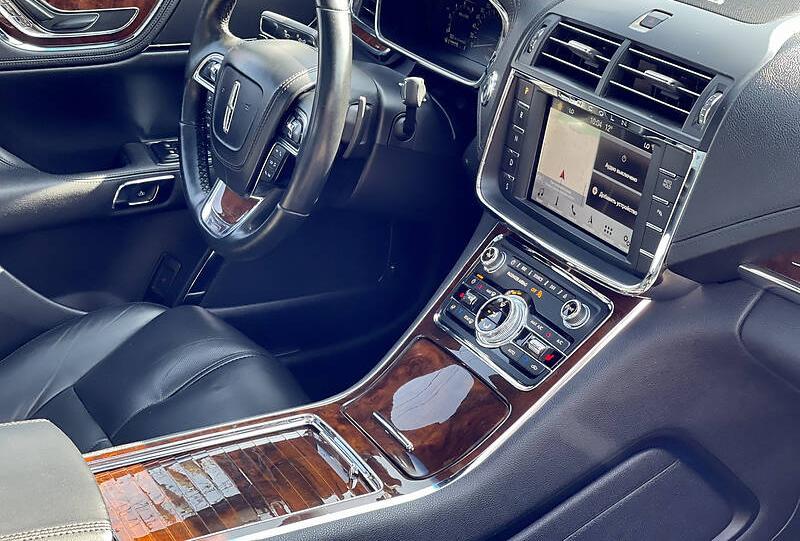 Lincoln Continental 2016