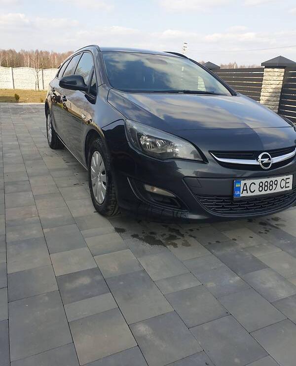 Opel Astra J 2015