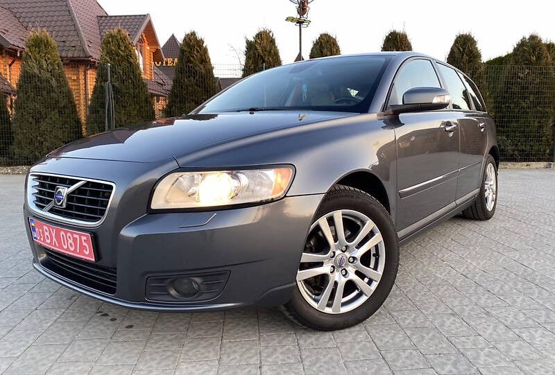 Volvo V50 2009