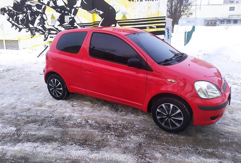 Toyota Yaris 2005