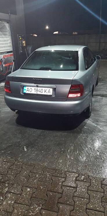 Audi A4 1.6 1998