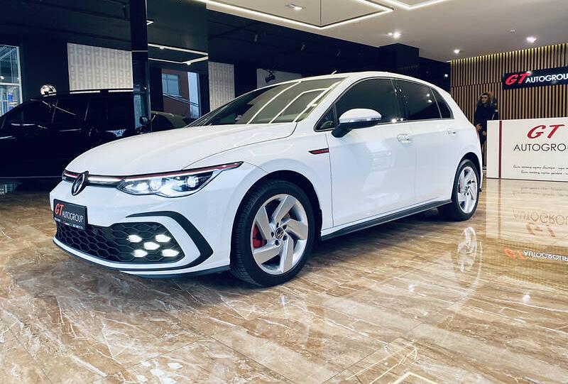 Volkswagen Golf GTI 2021