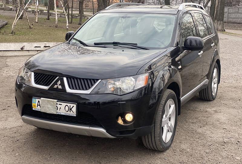 Mitsubishi Outlander XL Maximal  2009