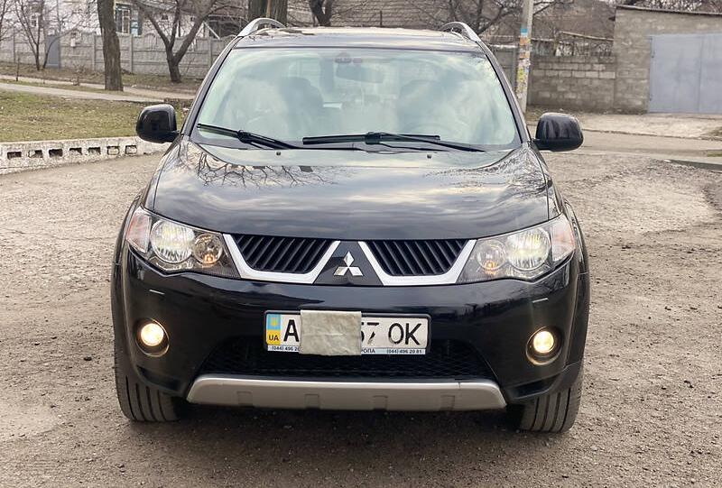 Mitsubishi Outlander XL Maximal  2009