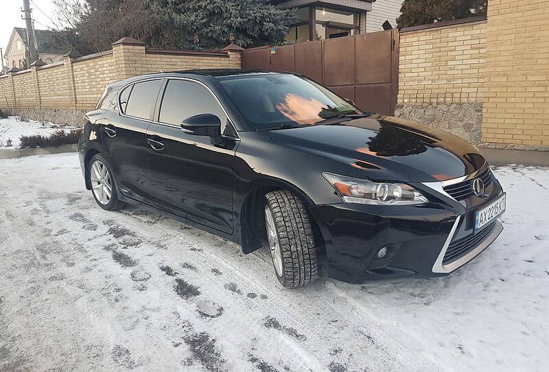 Lexus CT 200h 2014
