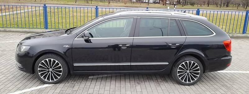 Skoda Superb Laurin Klement 4 4 2015