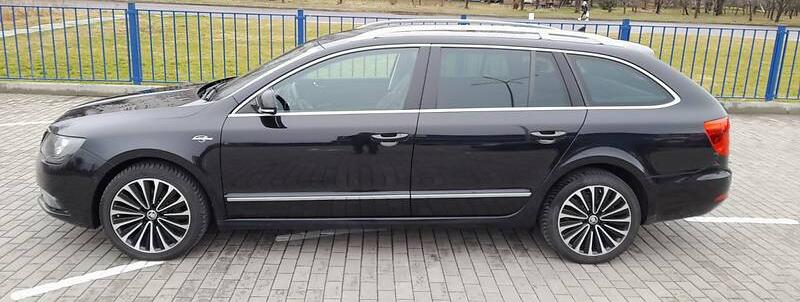 Skoda Superb Laurin Klement 4 4 2015