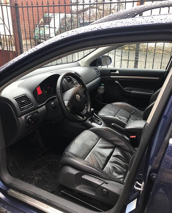 Volkswagen Golf V 2.0TDI ComonRail 2009