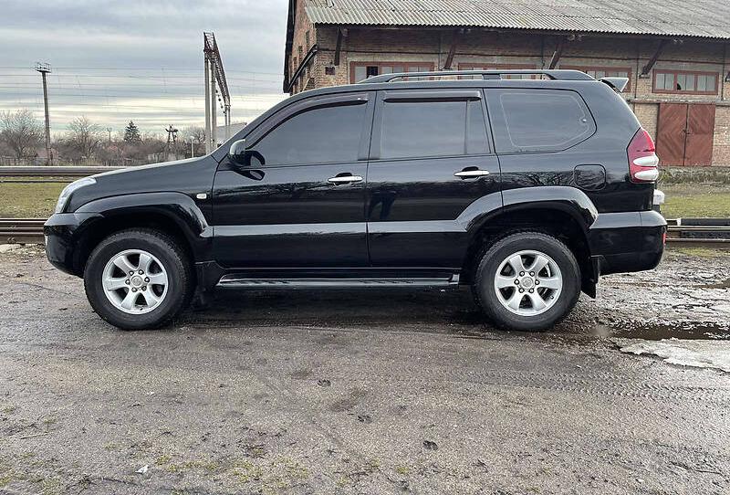 Toyota Land Cruiser Prado 120 4.0  2004