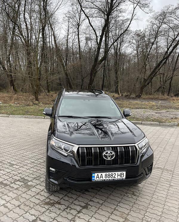 Toyota Land Cruiser Prado 150 2021