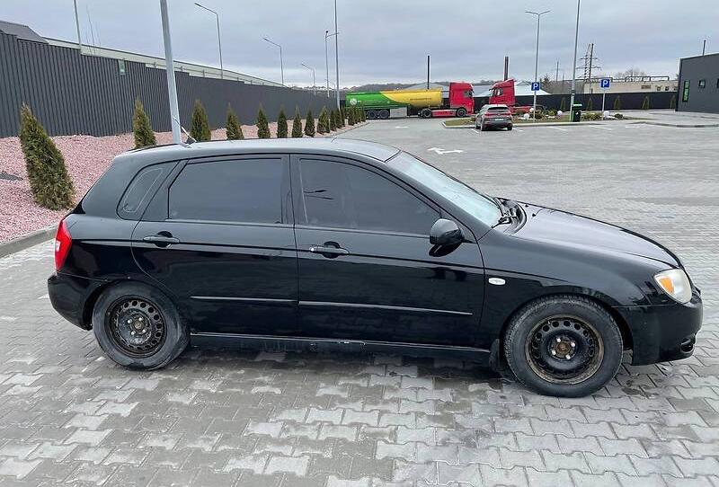 Kia Cerato LX 2005