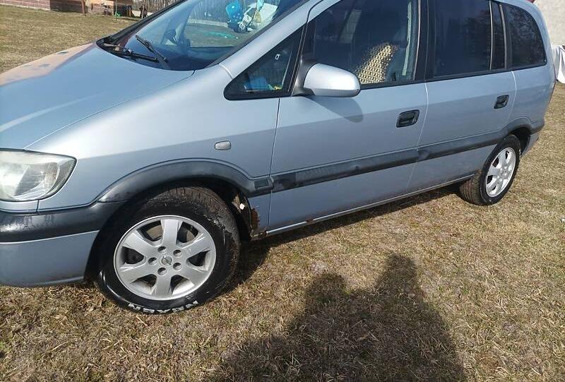 Opel Zafira 2002