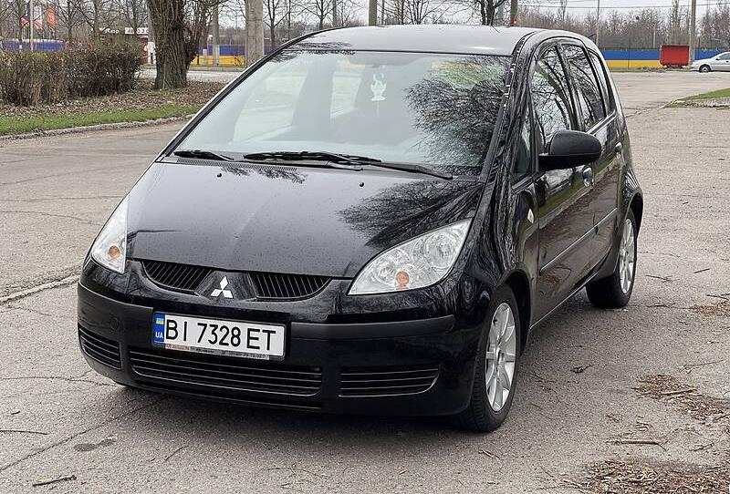 Mitsubishi Colt 2006