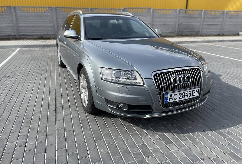 Audi A6 Allroad 2011
