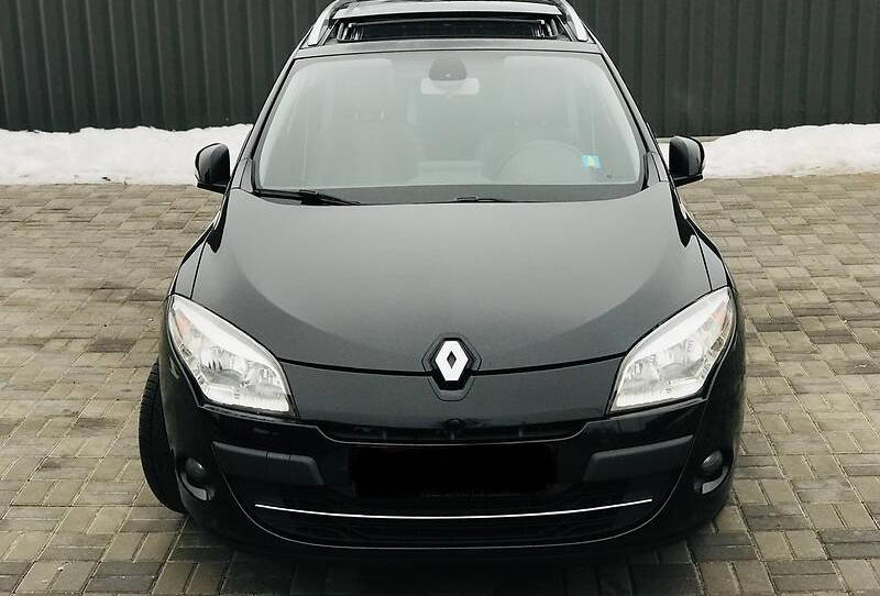 Renault Megane BOSE 2011
