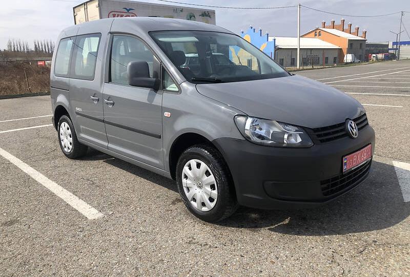Volkswagen Caddy пасс. Jakoo  2013