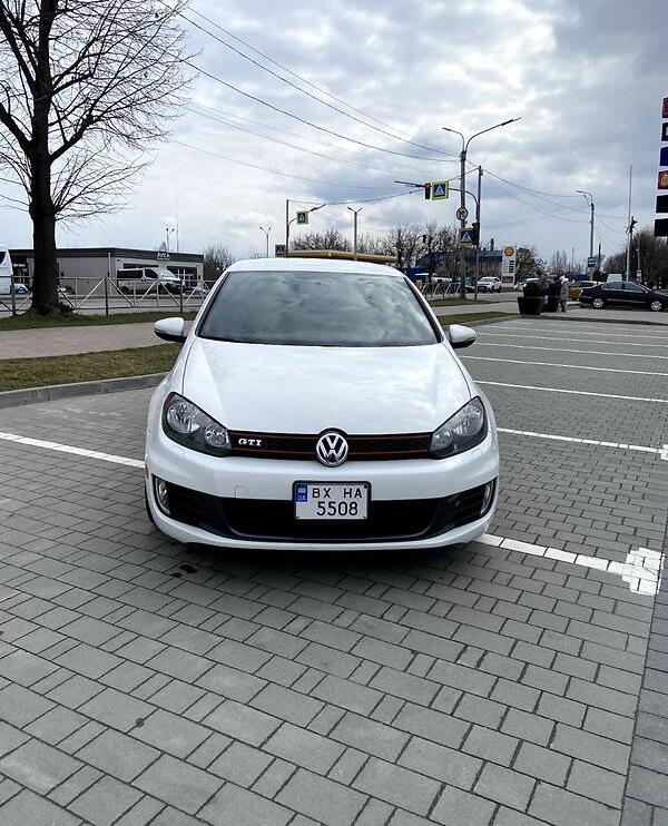 Volkswagen Golf GTI 2013