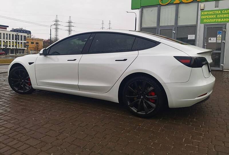 Tesla Model 3 Performance 2019