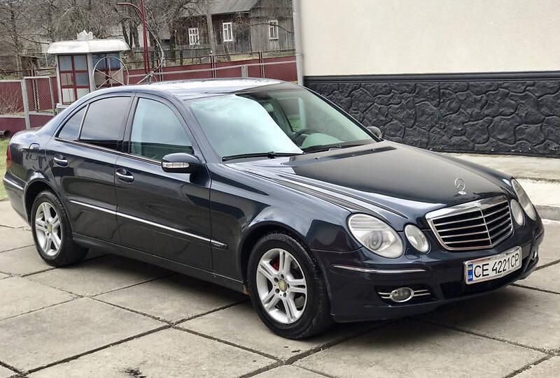 Mercedes-Benz E 270 2003