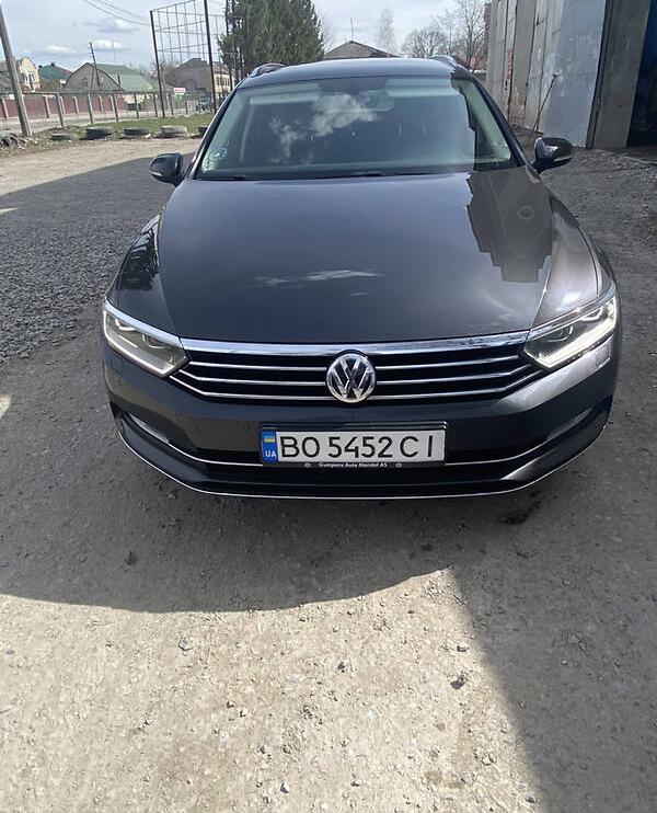 Volkswagen Passat B8 HIGHLINE 2017