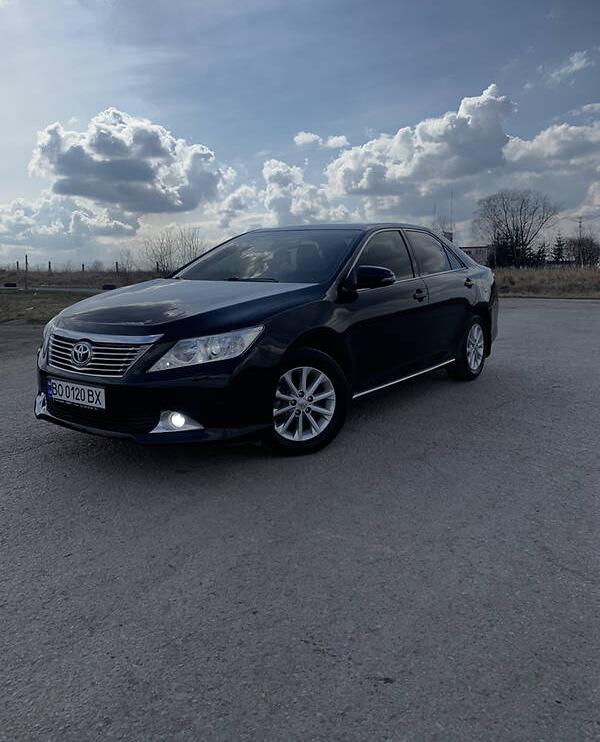 Toyota Camry 2011