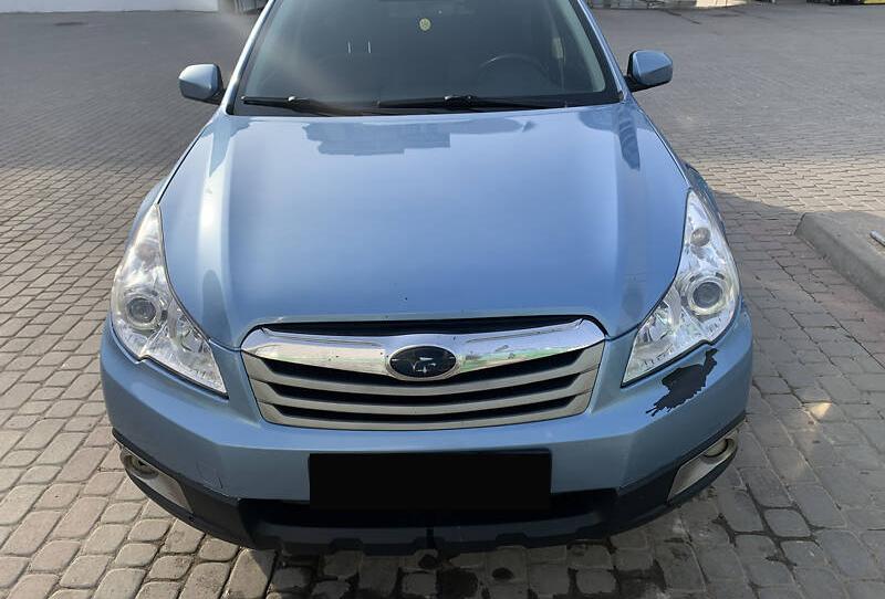 Subaru Outback 2011
