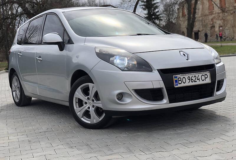 Renault Grand Scenic 2009