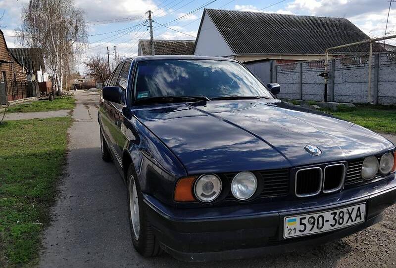 BMW 525 1990