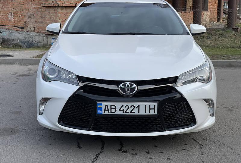 Toyota Camry 2015