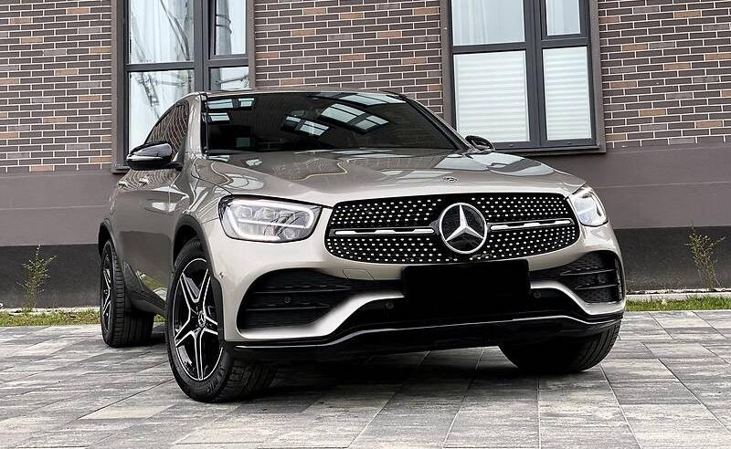 Mercedes-Benz GLC 220 AMG COUPE 2021